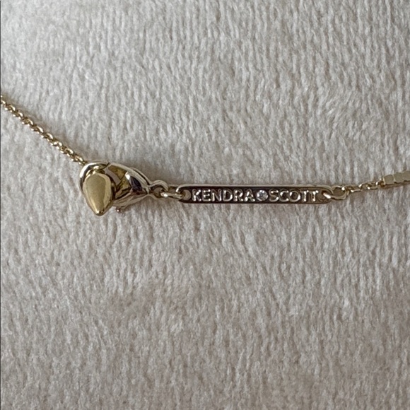 Kendra Scott Iridescent Star Necklace - Picture 3 of 5